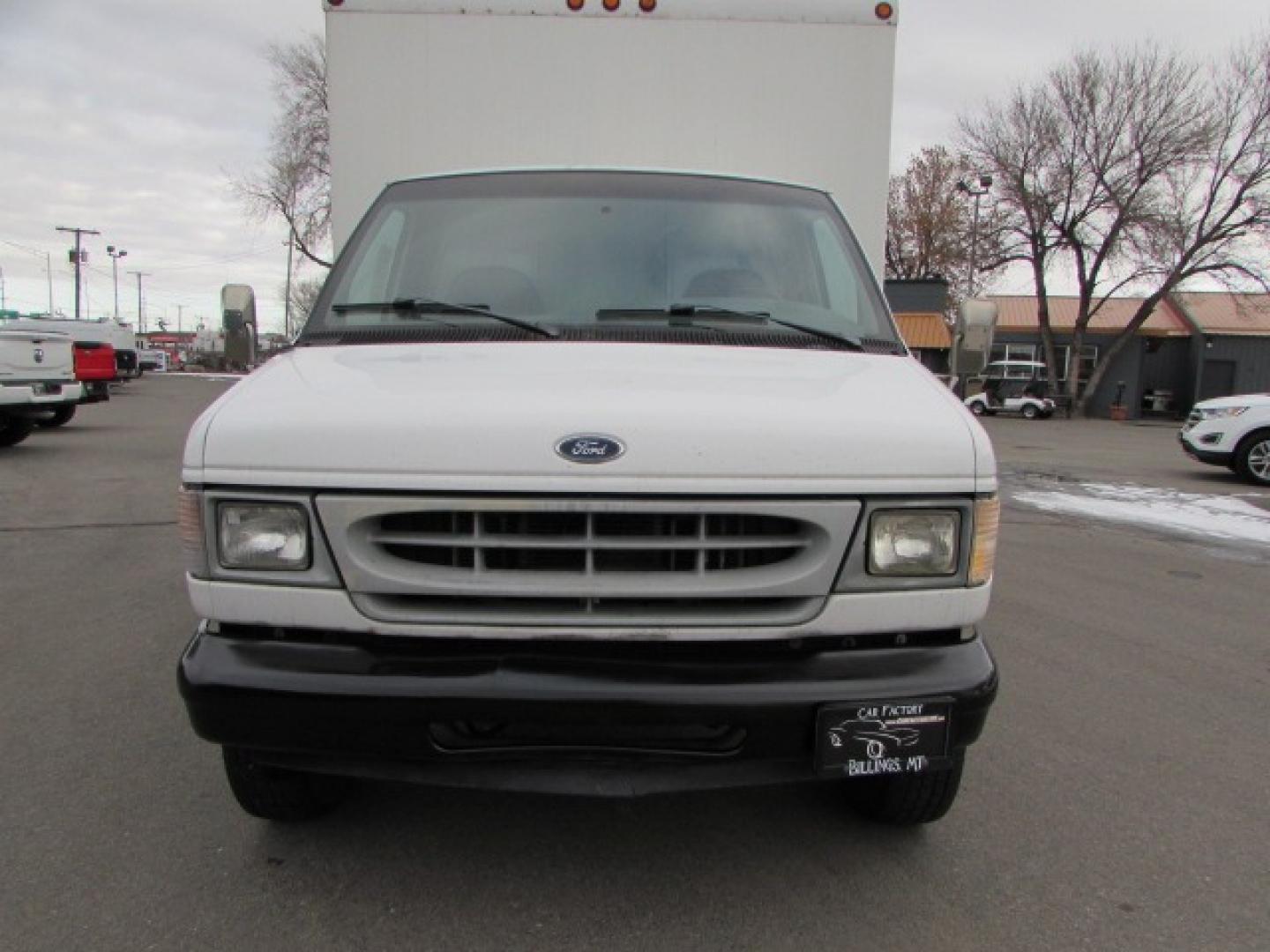 1998 White /Gray Ford Econoline Box van (1FDWE30S0WH) with an 6.8 V10 engine, Automatic transmission, located at 4562 State Avenue, Billings, MT, 59101, (406) 896-9833, 45.769516, -108.526772 - Photo#8